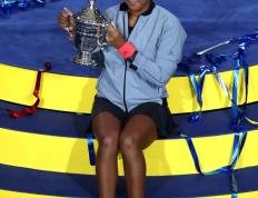 江南体育-包含大坂直美回归赛场，败北首场状态亮眼，瑞士队观众沸腾！的词条